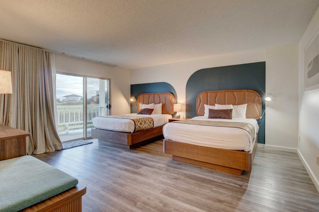 Two Queen Balcony Ocean View Pet Guestroom