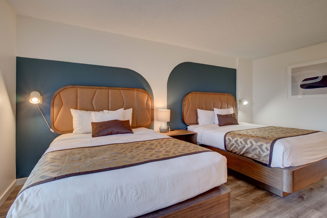 Two Queen Balcony Ocean View Pet Guestroom 3