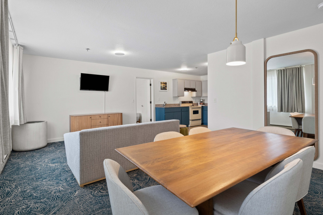  1 bedroom Suite