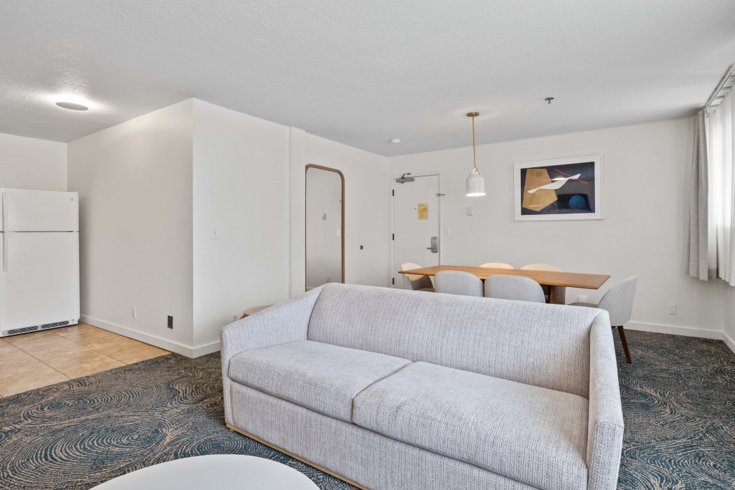  1 bedroom Suite