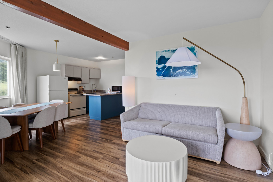 1 bedroom Ocean View Suite