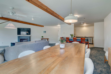 Deluxe Family Suite Kitchen with Ocean View
